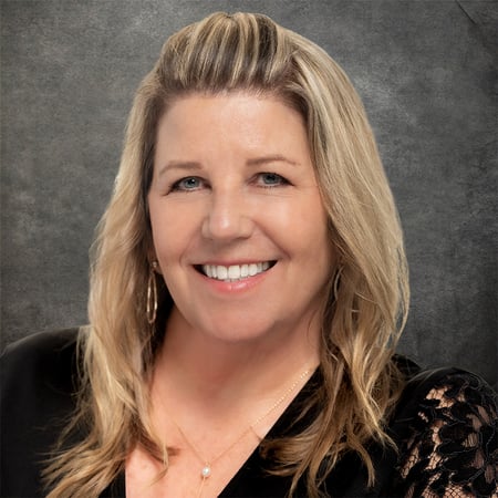 Tracy Morris headshot